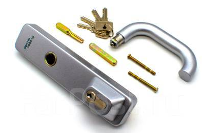 Ручка дверная с цилиндром №10