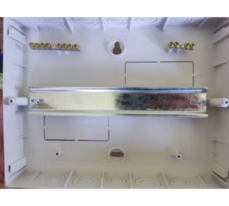 Бокс ЩРН-П-12 модулей навесной пластик. IP41 